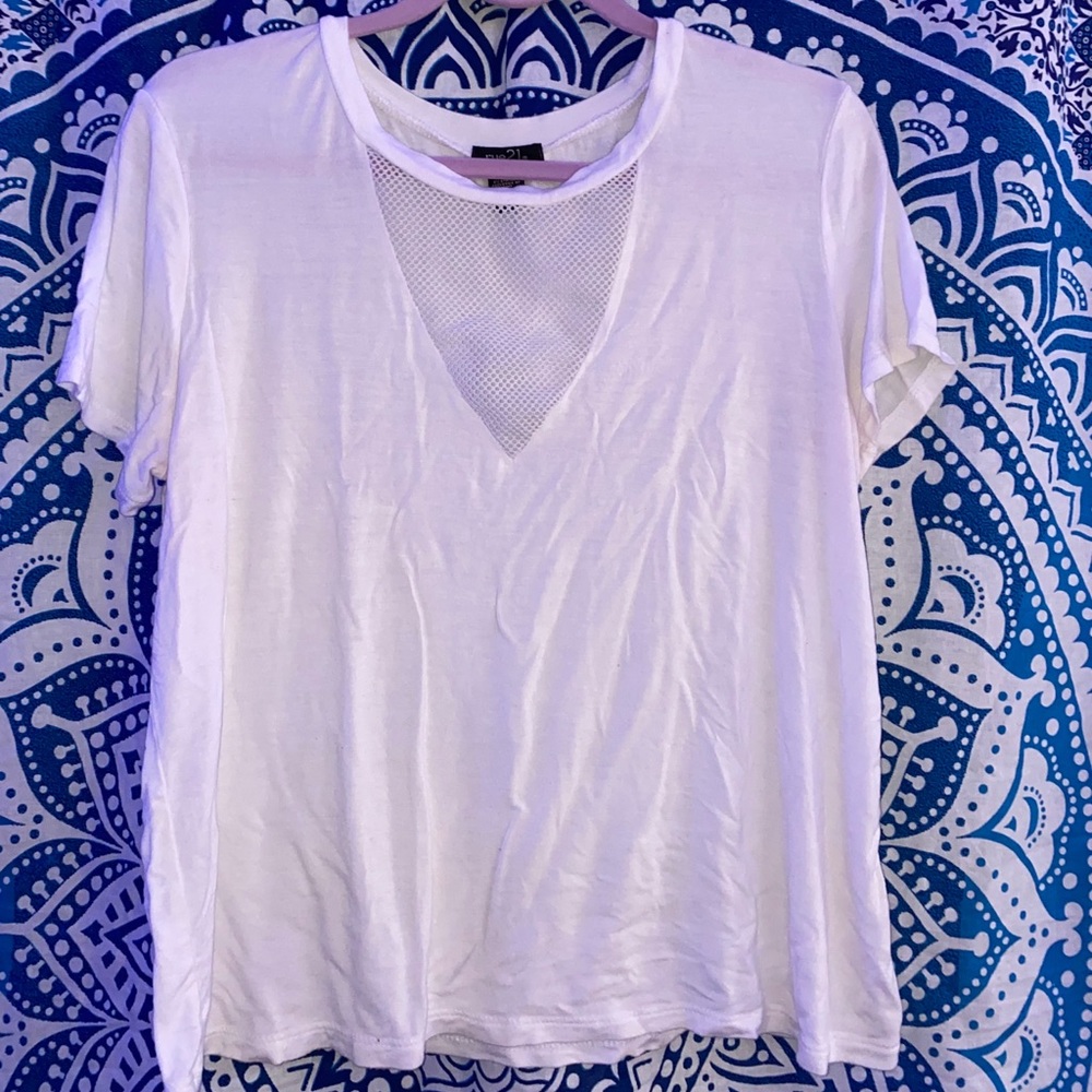 Rue 21 white tee